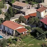 Barat Apartmán
