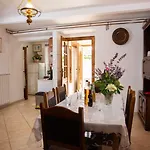 Barat Apartmán Kanfanar