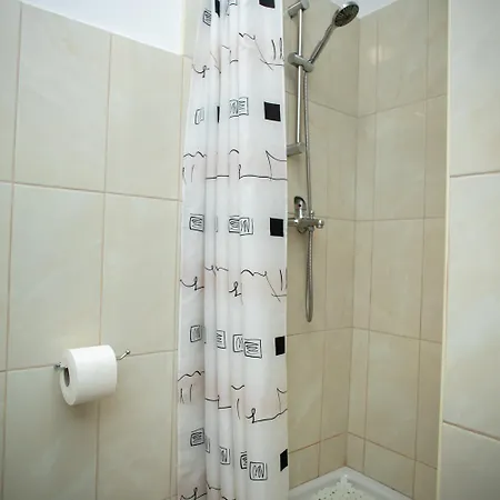 Faris Apartman