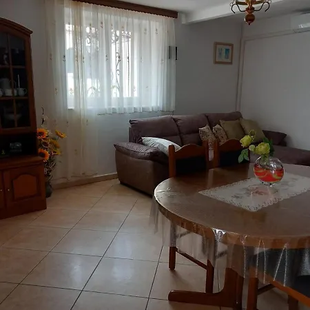 Barat Appartement Kanfanar