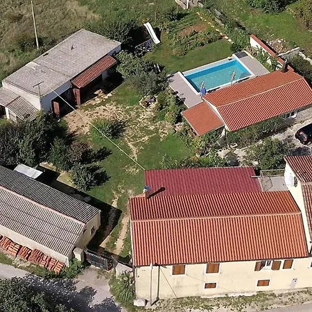 Faris Appartement *