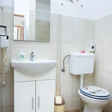 Faris Appartement *